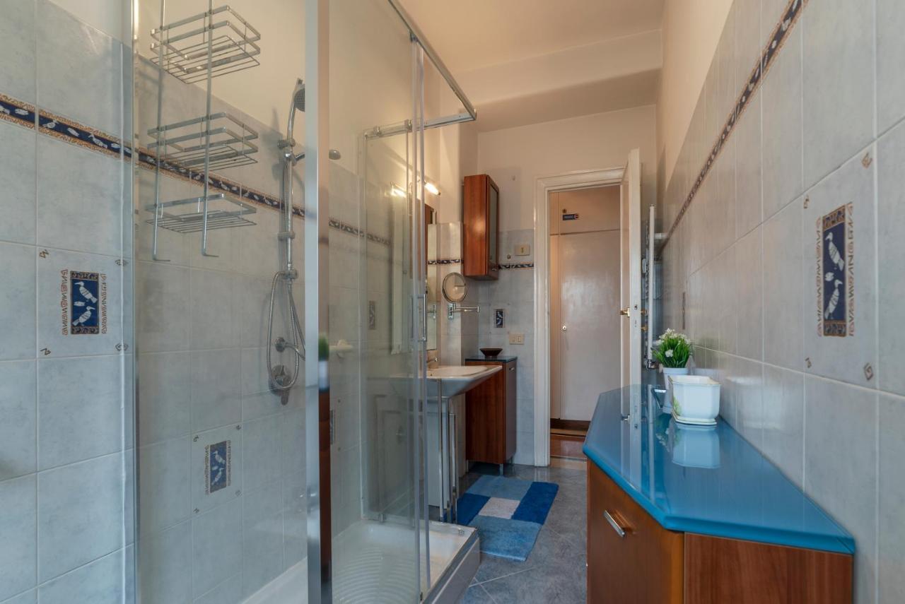 Roomy And Bright Apartment With Terrace Rome Exterior photo
